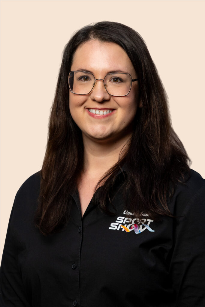 mp 2026 03 17 19 26 51 hintergrund beige