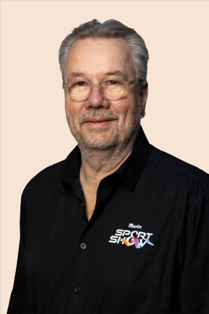 mp 2026 03 17 19 32 16 hintergrund beige