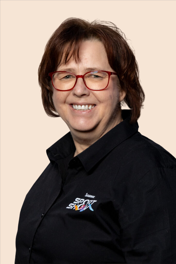 mp 2026 03 17 19 35 08 hintergrund beige